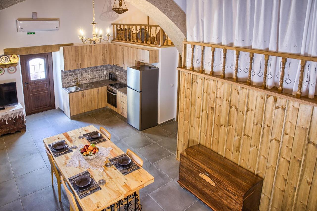 Stone Arch Villa Malona Village Eksteriør billede